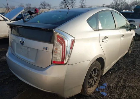 2013 Toyota Prius Two z USA, uszkodzony, nr VIN JTDKN3DU3D5581253